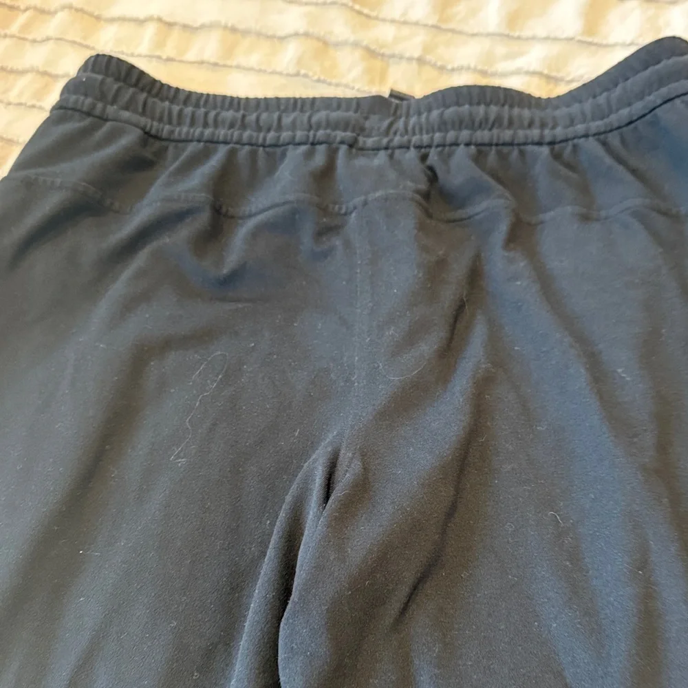 Lululemon lounge pants - Picture 3 of 4